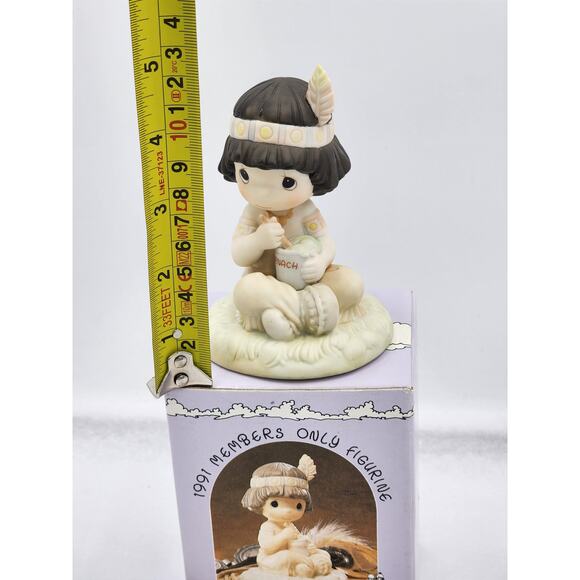 Precious Moments Figurine Lord Keep Me In Teepee Top Shape 1991 Vintage Box Tag - Picture 9 of 11